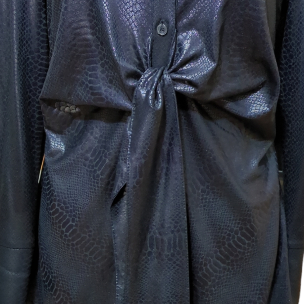 Boho Chic Blouse color black size S - Picture 2 of 7